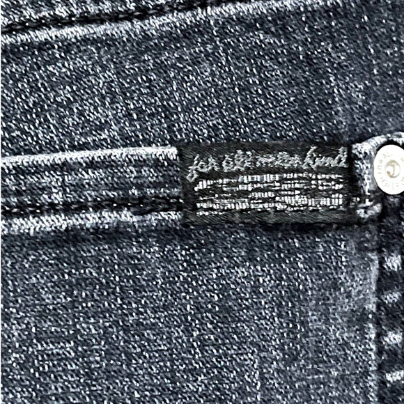 7 For All Mankind Faded Black Mid Rise Skinny Jean with Studs In Vintage Noir 26 - Picture 9 of 11